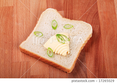 White bread and butter 17265029