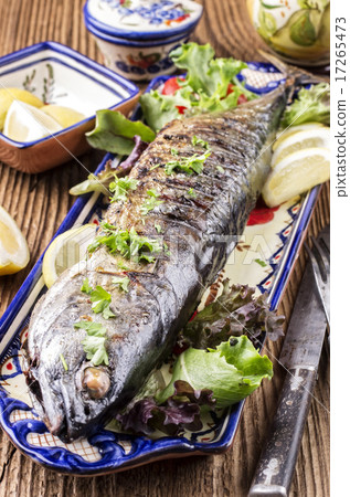 grilled bonito 17265473