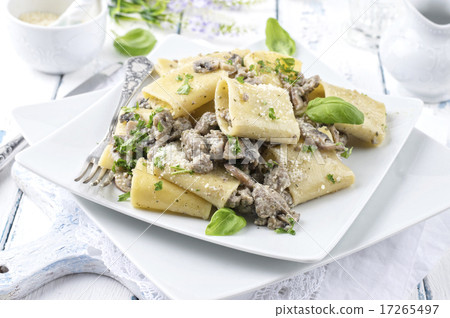 italian pasta Mezzi Occhi di Lupo italian pasta Mezzi Occhi di Lupo 17265497