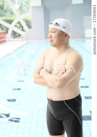 Senior fitness swimming image Senior fitness swimming image 17268001