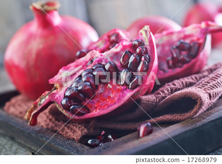 pomegranate 17268979