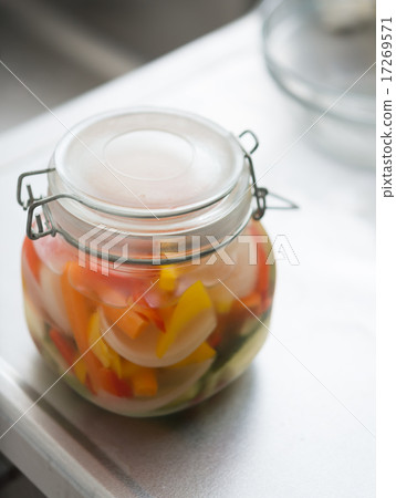 pickles pickles 17269571