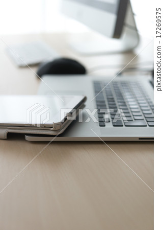 tablet computer, depth of field, without people 17269575