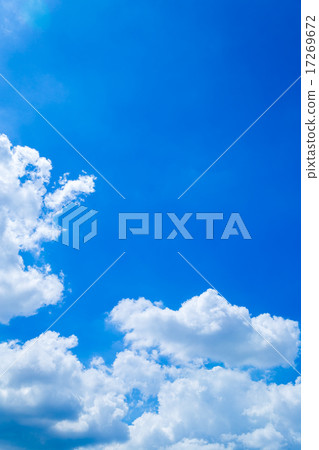 覆蓋棉花雲彩積雨雲高積雲藍天白色雲彩拷貝空間背景材料雲彩文本藍天 17269672