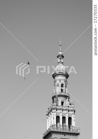 Black and white minaret Black and white minaret 17270335