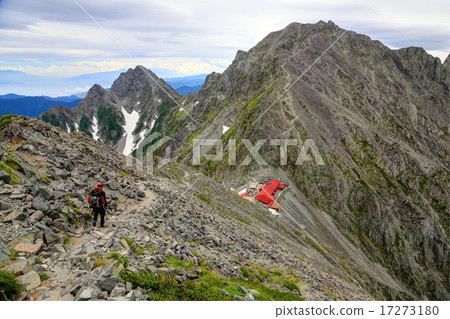 Mt. Okucho Takatake和Hotakadake Sanso村。 17273180