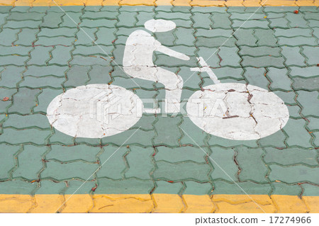 bicycle lane sign on road. bicycle lane sign on road. 17274966
