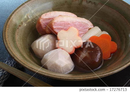 煮沸的餐具 17276713