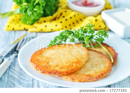 potato pancakes 17277385