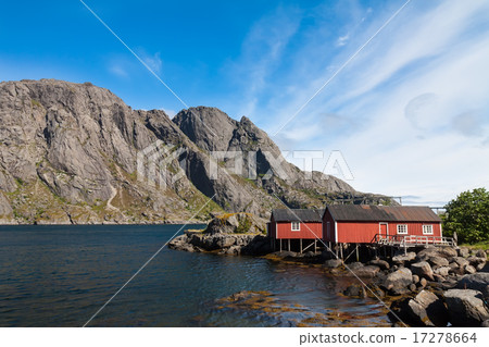 Typical red rorbu fishing hut in village Nusfjord 17278664