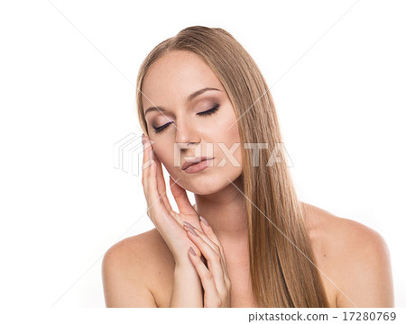 Fashion Stylish Beauty Portrait 17280769