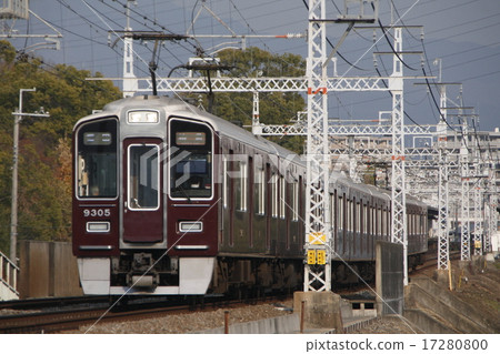 [HK] Hankyu Kyoto Main Line 9300 Series (Limited Express: Osaka Umeda ⇔ Kyoto Kawaramachi) 17280800