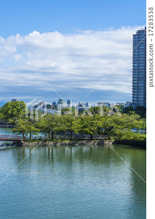 OAP和大阪城(Sakuranomiya) OAP和大阪城(Sakuranomiya) 17283538