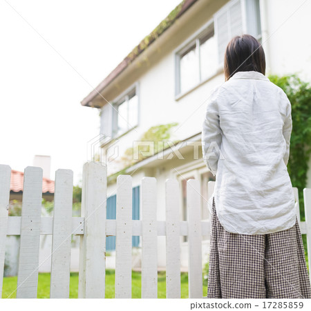 白色的柵欄 17285859