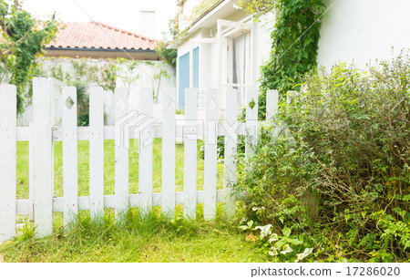 白色的柵欄 17286020