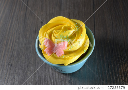mango red relvet of cup cake mango red relvet of cup cake 17288879