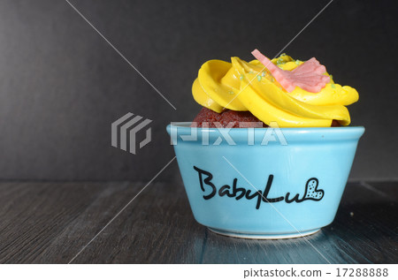 mango red relvet of cup cake mango red relvet of cup cake 17288888
