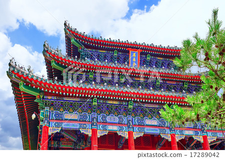 Jingshan Park, Pavilion of Everlasting Spring 17289042