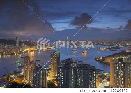 Devil s Peak view hong kong night 17289152