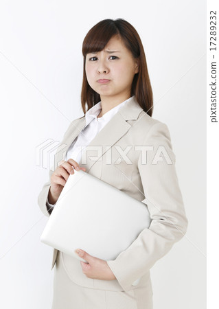 悶悶不樂的女士 17289232