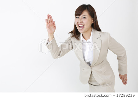 Running women 17289239