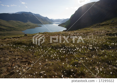 Besseggen Ridge in Jotunheimen Park, Norway Besseggen Ridge in Jotunheimen Park, Norway 17295022
