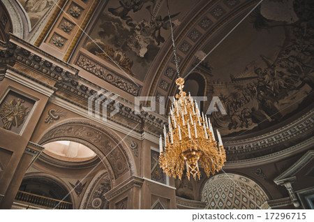 Candles in church in the city of Arzamas 2320. 17296715