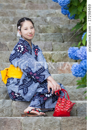 An elegant smile 17298469