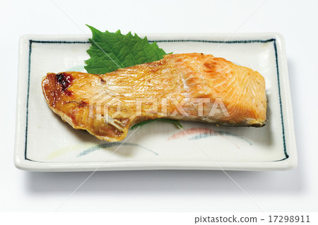 Salt-grilled salmon 1 Salt-grilled salmon 1 17298911