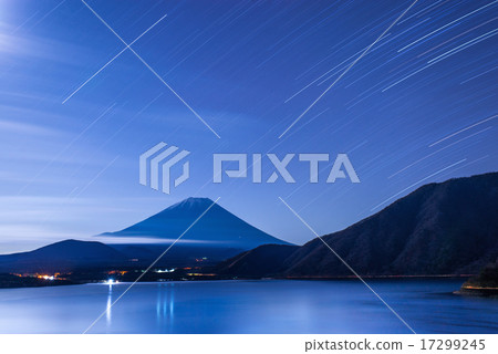 Mount Fuji  17299245