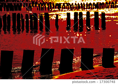 Sunset over the Baltic Sea with groins Sunset over the Baltic Sea with groins 17300748