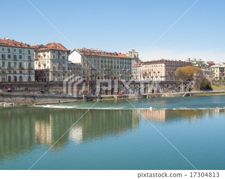 River Po Turin River Po Turin 17304813
