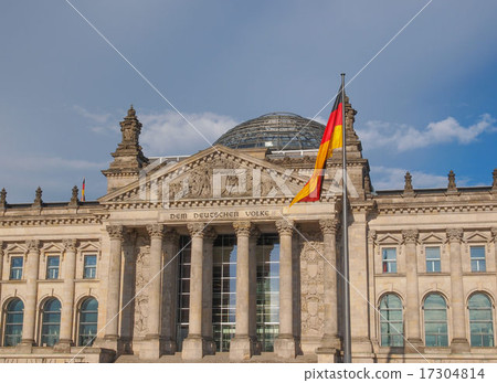 Reichstag Berlin 17304814