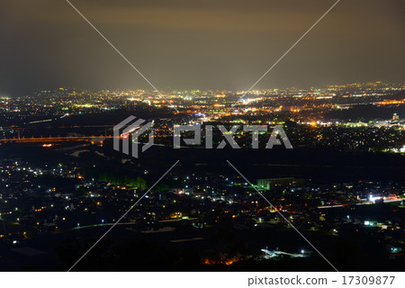 Night view of Nagano (Zenkojihe) Night view of Nagano (Zenkojihe) 17309877