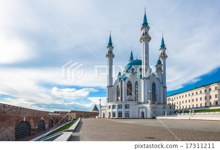 Kul-Sharif mosque in Kazan, Tatarstan, Russia Kul-Sharif mosque in Kazan, Tatarstan, Russia 17311211