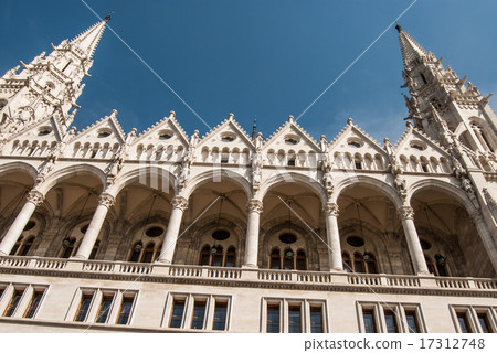 Budapest, parliament Budapest, parliament 17312748