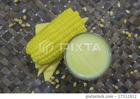 corn milk grain ripe farm crop food nature corn milk grain ripe farm crop food nature 17312912