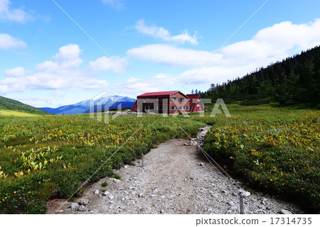 Kurobe Goro hut 17314735