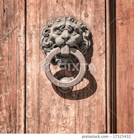 Older knock door Older knock door 17325432