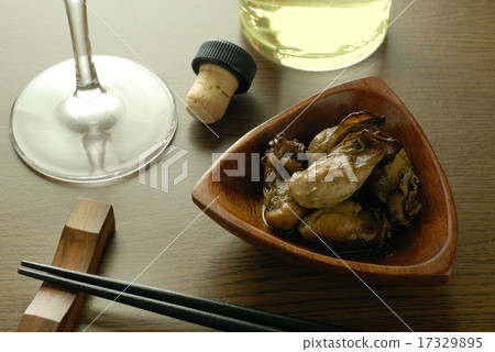 Oyster pickled in oil 17329895