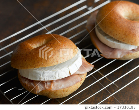 百吉餅沙 17330193