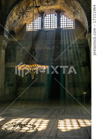 Hagia Sophia interior, Istambul, Turkey 17331964