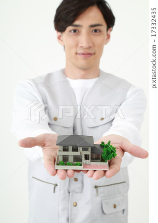 有的建築工人房子 17332435