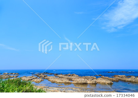 Coast of Saltwater near Port of Noto Peninsula fried in summer Coast of Saltwater near Port of Noto Peninsula fried in summer 17334046