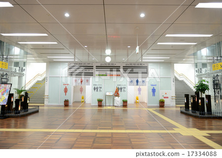 大分站大堂 17334088