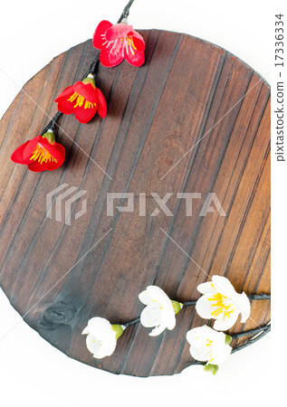 Plum flowers and round board 17336334