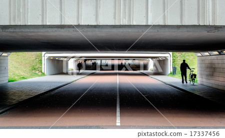 Bicycle and pedestrian crossings 17337456