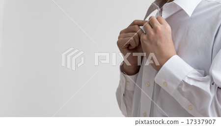 要穿襯衫 17337907