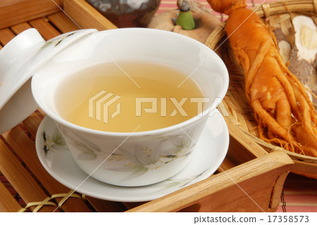 Ginseng tea 17358573