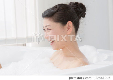 洗澡 浴室 泡泡浴 17361006